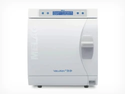 アンンサンブル歯科 青葉台の高圧蒸気滅菌器